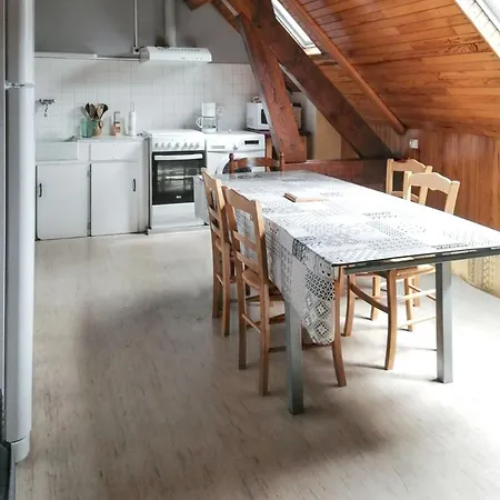 Familial A - 55 M² Avec Tv Dans La *